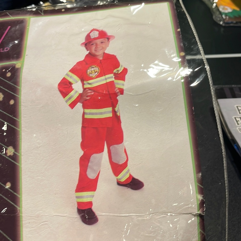 Halloween Costume: Firefighter Children’s Size Small